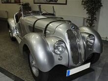 BMW 328 Roadster   900 000 